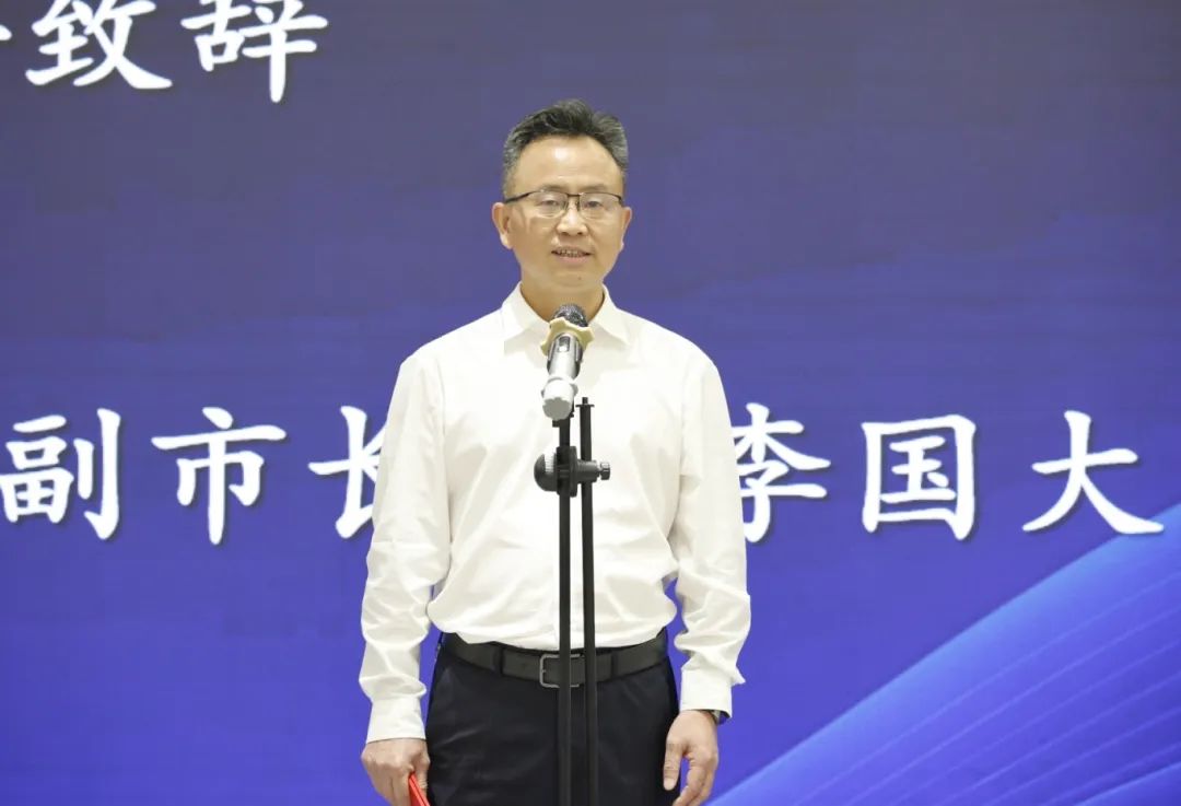 D390