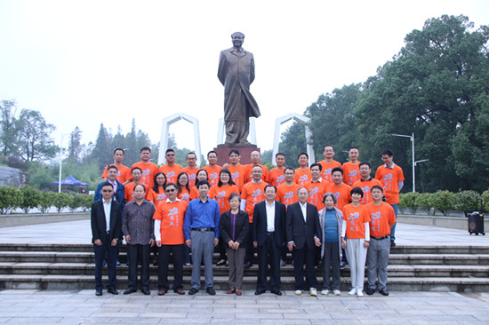 QQ图片20161008230329_副本.jpg
